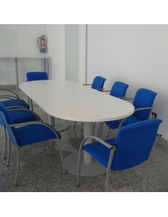 Mesa ovalada con bases metálicas euromof