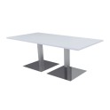 Mesa rectangular con base metálica cuadrada de euromof