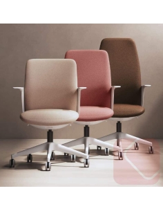 Sillones de dirección para oficina Levita con tres alturas de respaldo.