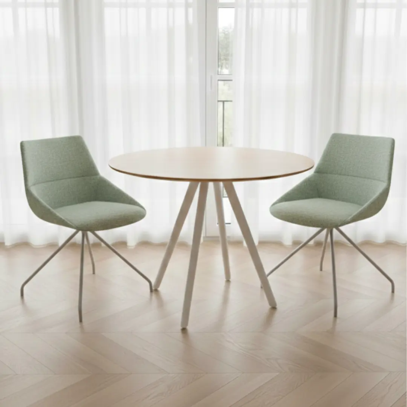 Silla Duna XS con tapizado a elegir y base piramidal