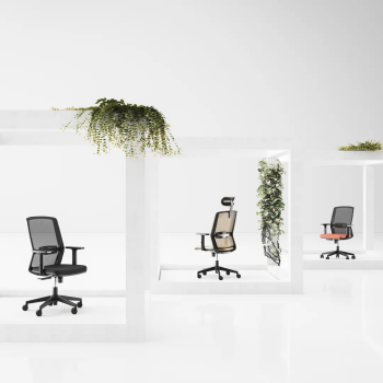 Silla ergonómica Oyana con respaldo de malla y cabezal | Laoficinaonline