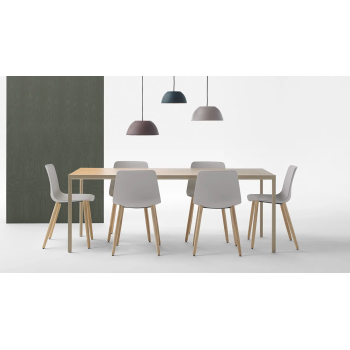 Silla Varya 4 patas con brazos para oficina y reuniones  | Laoficinaonline