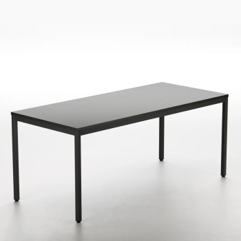 Mesa de oficina Line con estructura metálica | Laoficinaonline