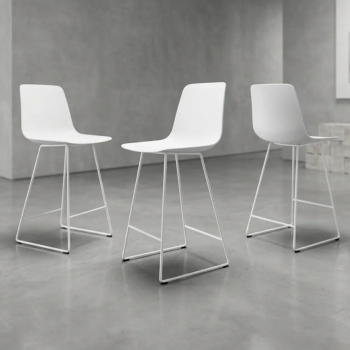 Silla media Varya con base trineo