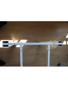 estructura blanca de la extension de la mesa oficina serie q50 de aic