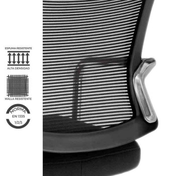 Silla confidente modelo Dallas fija con base patín y brazos estructurales.