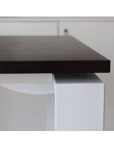 Mesa despacho Marc de AIC en wengué