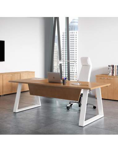 Mesa dirección piramid con faldón