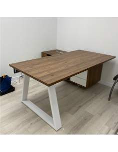 Mesa despacho Piramid de Iman