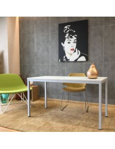 Mesa escritorio barata Line de Kesta